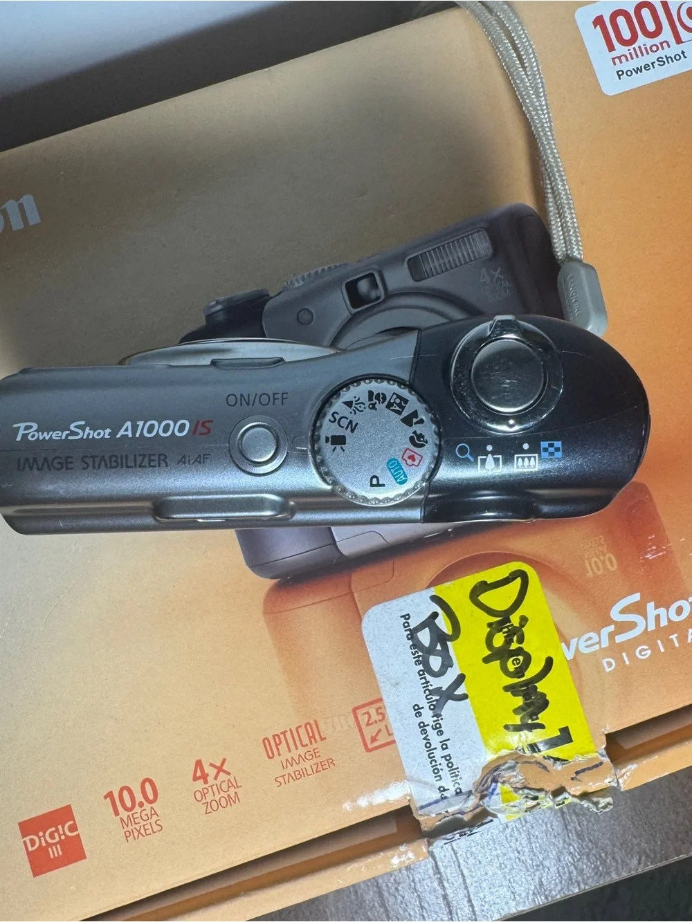 Canon Compact Digital Camera for parts